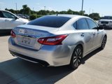 Used 2017 Nissan Altima 2.5 SV image 2