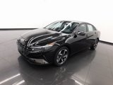 Used 2023 Hyundai Elantra Limited image 4