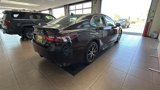 Used 2022 Toyota Camry SE image 5