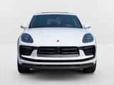 Certified 2025 Porsche Macan image 6