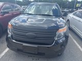 Used 2015 Ford Explorer XLT w/ Equipment Group 202A image 2