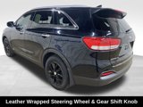 Used 2016 Kia Sorento LX w/ LX Convenience Package image 4