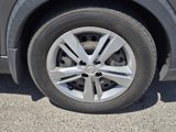 Used 2020 Nissan Kicks S image 3