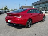 Certified 2022 Hyundai Elantra SEL w/ Convenience + Premium Package image 3