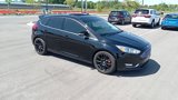 Used 2018 Ford Focus Titanium image 2