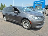 Used 2023 Chrysler Voyager LX image 2