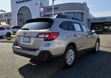 Used 2019 Subaru Outback 2.5i Premium image 4