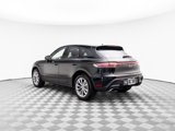Certified 2024 Porsche Macan image 3