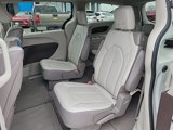 Used 2018 Chrysler Pacifica Touring-L Plus w/ Tire & Wheel Group image 4