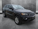 Used 2018 Jeep Grand Cherokee Laredo image 3