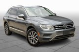 Used 2020 Volkswagen Tiguan SE w/ Panoramic Sunroof Package image 2