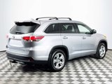 Used 2015 Toyota Highlander Limited Platinum image 4