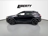 Used 2019 Jeep Cherokee Latitude Plus image 4