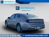 Used 2023 Hyundai Sonata SE w/ Preferred Accessory Package image 5