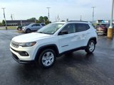 Used 2022 Jeep Compass Latitude w/ Sun and Sound Group image 3