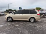 Used 2014 Toyota Sienna XLE image 2