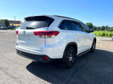 Used 2018 Toyota Highlander SE image 5