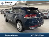 Certified 2022 Volkswagen Atlas Cross Sport SE image 2