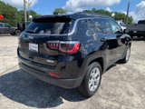Used 2024 Jeep Compass Latitude image 2