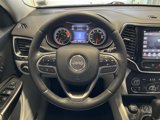 Used 2019 Jeep Cherokee Limited image 3