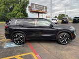 Used 2024 Mitsubishi Outlander SE image 5