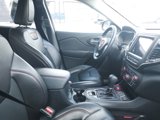 Used 2021 Jeep Cherokee Trailhawk image 5