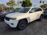Used 2018 Jeep Grand Cherokee Limited image 3