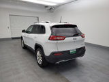 Used 2017 Jeep Cherokee Limited image 5