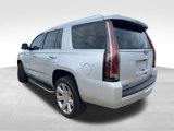 Used 2017 Cadillac Escalade Luxury image 4