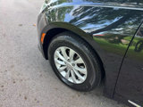 Used 2017 Chrysler Pacifica Touring-L image 5