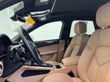 Certified 2022 Porsche Macan S image 5