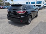 Used 2014 Toyota Highlander XLE image 3