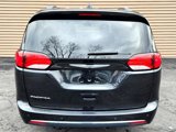Used 2017 Chrysler Pacifica Touring-L w/ Tire & Wheel Group image 5