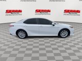 Certified 2018 Toyota Camry LE w/ Convenience Package image 6