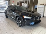 Certified 2024 Volvo V60 B5 Cross Country Plus image 5