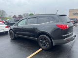 Used 2009 Chevrolet Traverse LT image 2