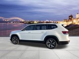 New 2025 Volkswagen Atlas SE image 3