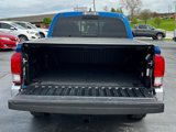 Used 2017 Toyota Tacoma TRD Off-Road image 5