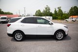 Used 2023 Chevrolet Equinox LT image 2