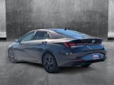 Used 2023 Hyundai Elantra SEL image 3