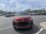 Used 2022 Chevrolet Trax LT w/ LT Convenience Package image 2