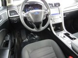 Used 2020 Ford Fusion SE image 2