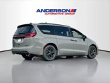 New 2025 Chrysler Pacifica Premium image 2