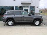 New 2025 Jeep Grand Cherokee Laredo image 2