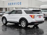 Used 2021 Ford Explorer XLT w/ Equipment Group 202A image 4
