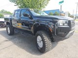 Used 2022 Nissan Frontier SV image 2