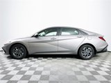 Certified 2024 Hyundai Elantra SEL image 3