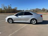 Used 2013 Toyota Camry L image 6