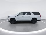 Used 2024 GMC Yukon XL Denali image 5