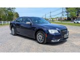 Used 2015 Chrysler 300 C image 3